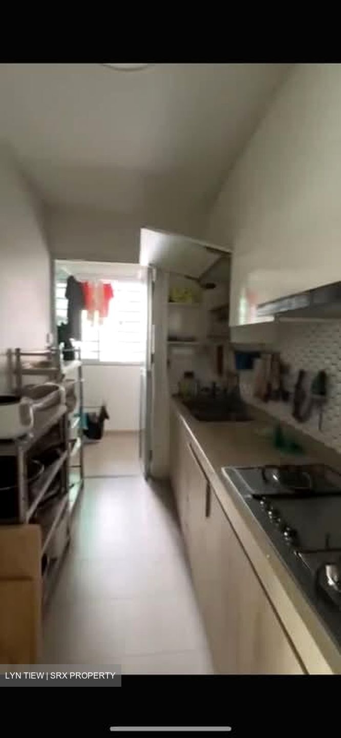 Blk 293D Skypeak @ Bukit Batok (Bukit Batok), HDB 4 Rooms #606745711